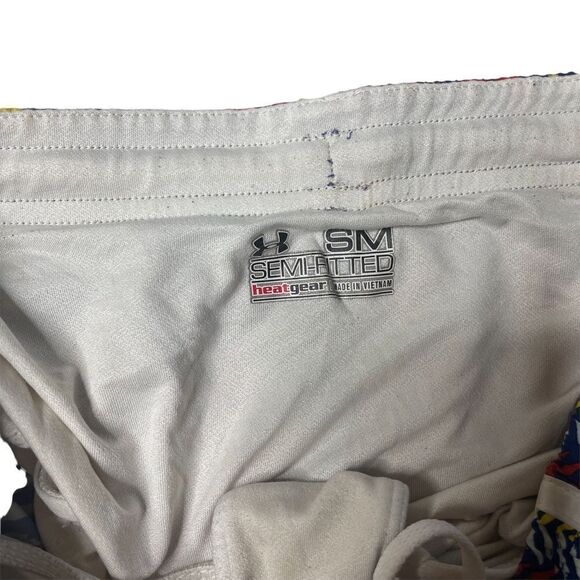 Under Armour UA women’s running shorts Small - Picture 5 of 7